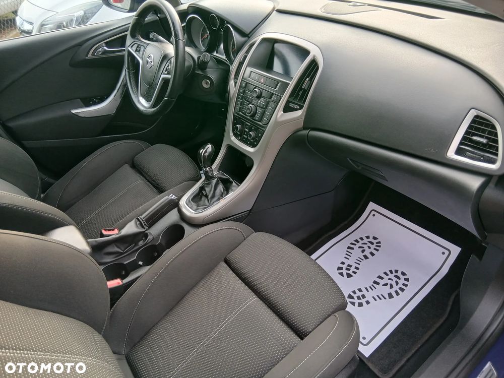 Opel Astra 1.7 CDTI Cosmo - 14