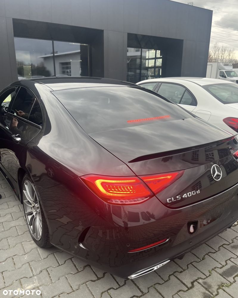 Mercedes-Benz CLS - 6