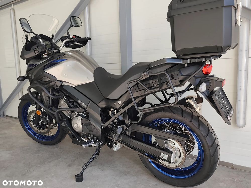 Suzuki V-STROM - 3