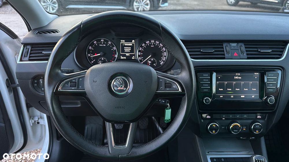 Skoda Octavia - 30