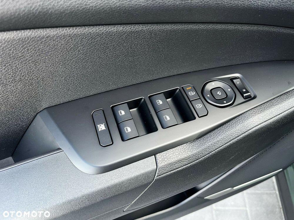 Kia Sportage 1.6 T-GDI M 2WD DCT - 13