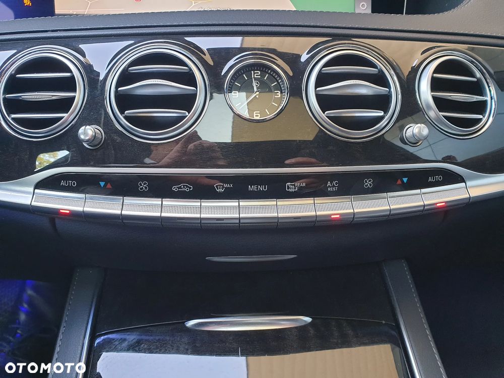Mercedes-Benz Klasa S 350 d 4-Matic L 9G-TRONIC - 32
