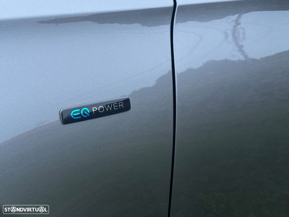 Mercedes-Benz A 250 e AMG Line - 14