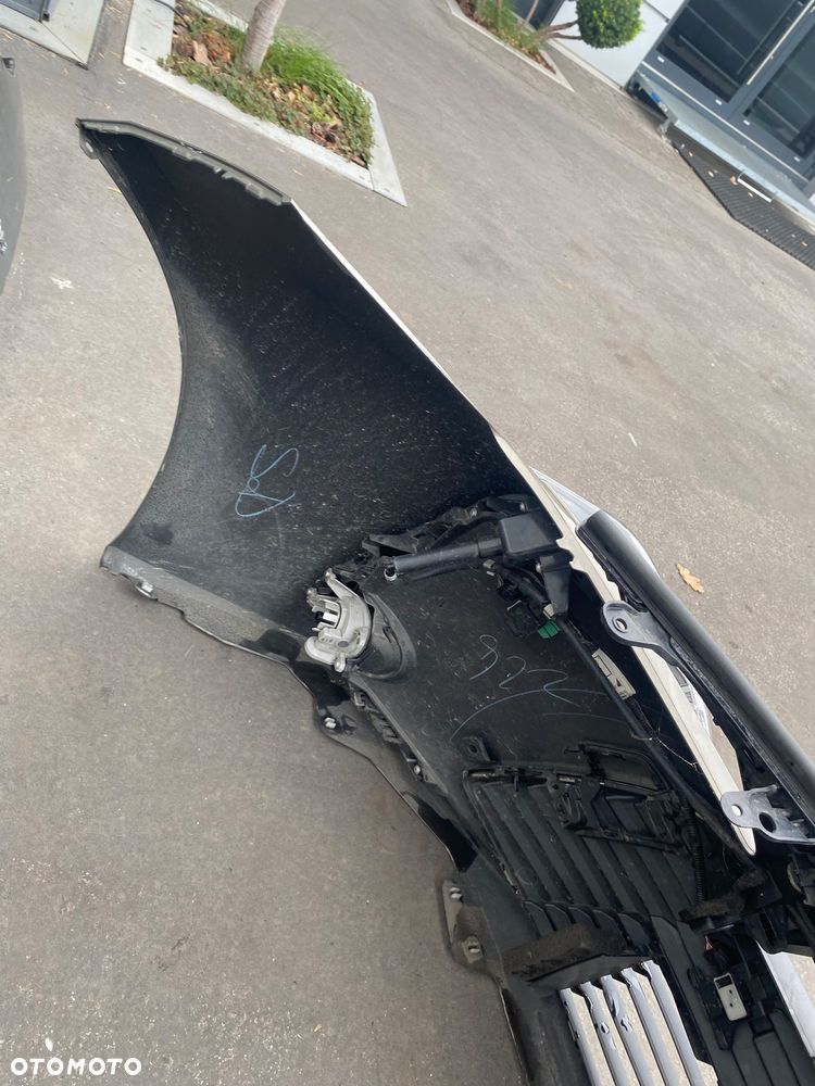 Toyota Corolla E21 E210 SEDAN  Hybrid HYBRYDA 2020r Kompletny przód MASKA BŁOTNIK LAMPA przednia REFLEKTOR LAMPY ZDERZAK pas przedni chłodnice KOMPLETNY CAŁY PRZÓD pokrywa silnika E 21  E 210 - 22