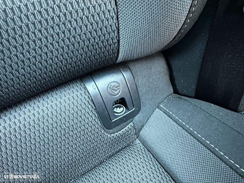 VW Golf 1.6 TDi R-Line - 13