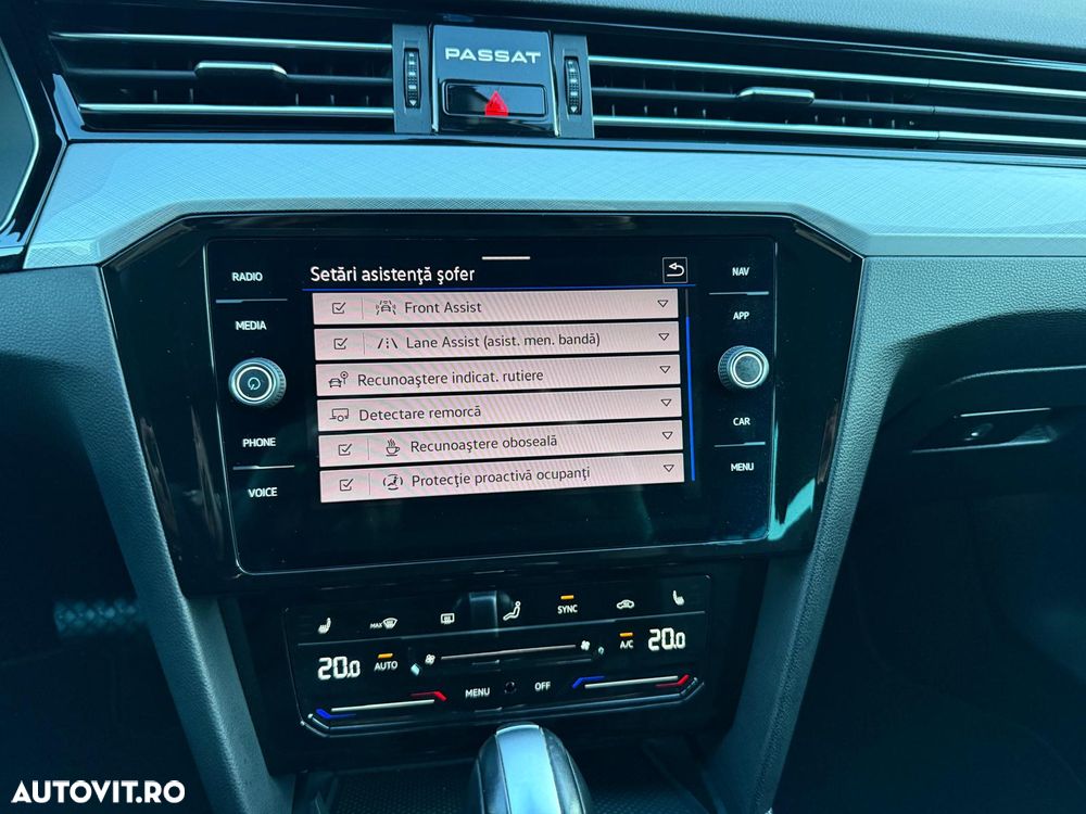 Volkswagen Passat - 27