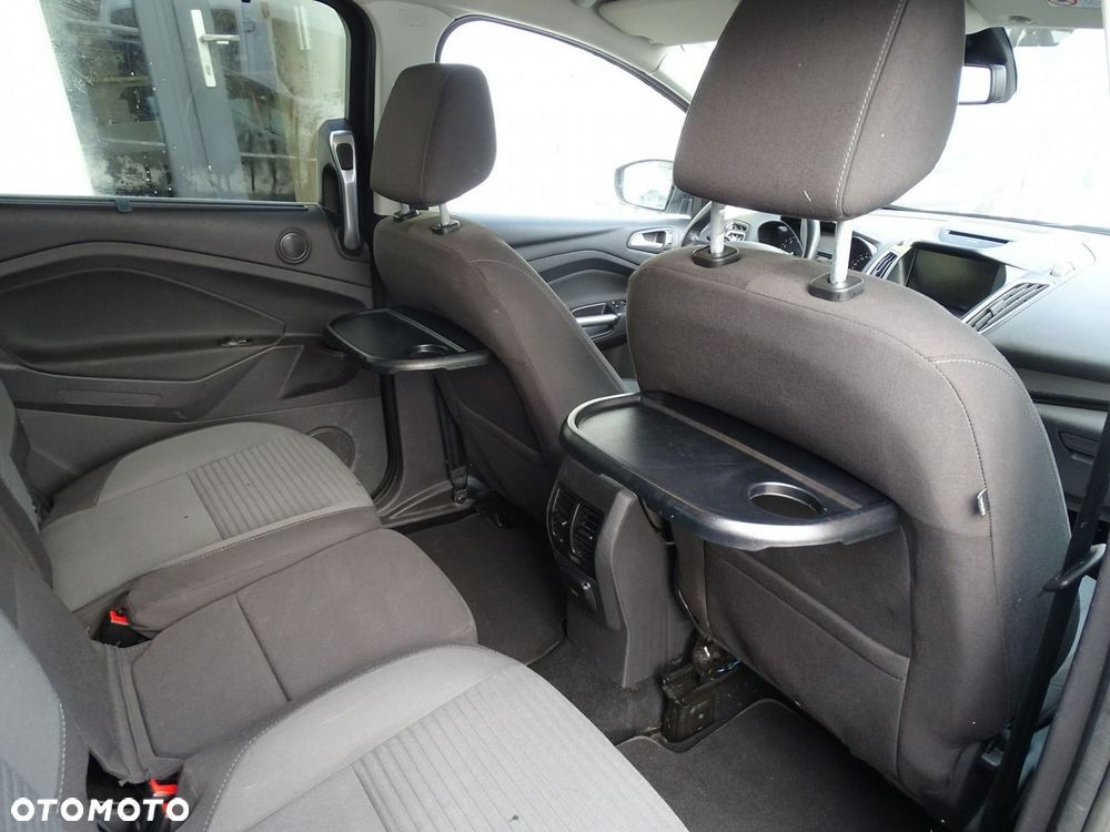Ford Grand C-MAX - 27