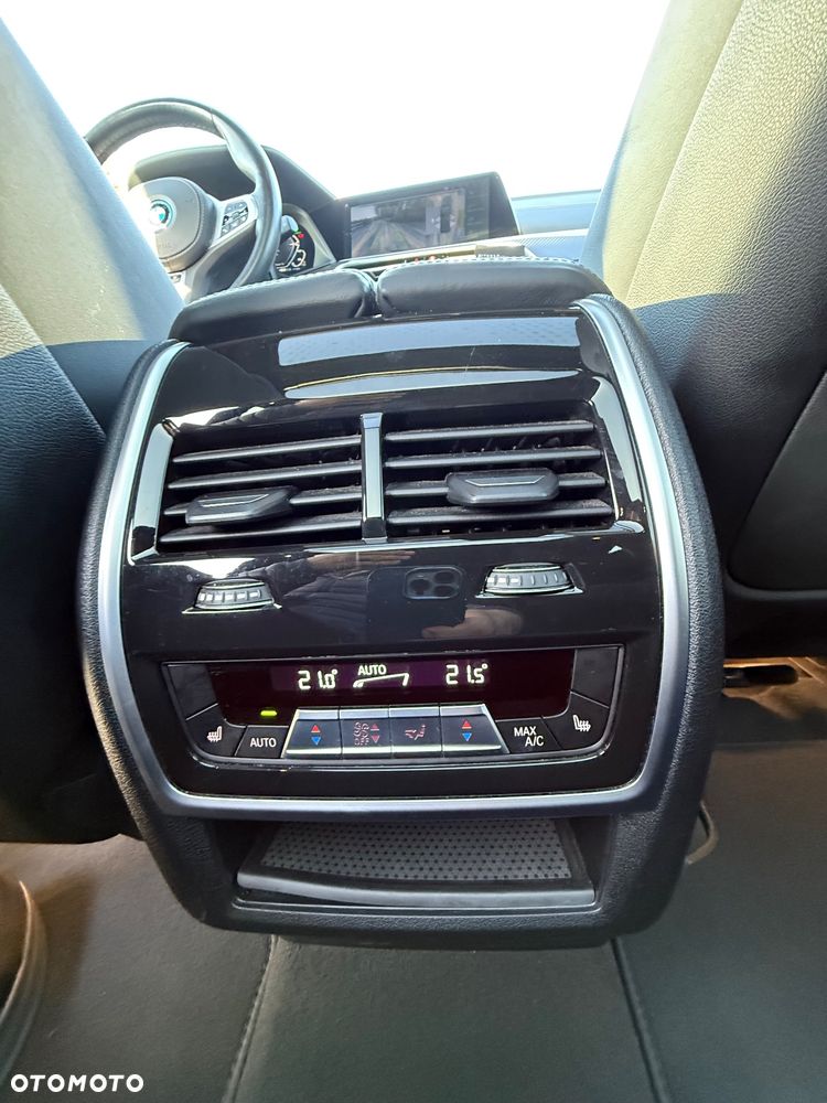 BMW X5 xDrive50e PHEV Individual Edition sport - 6