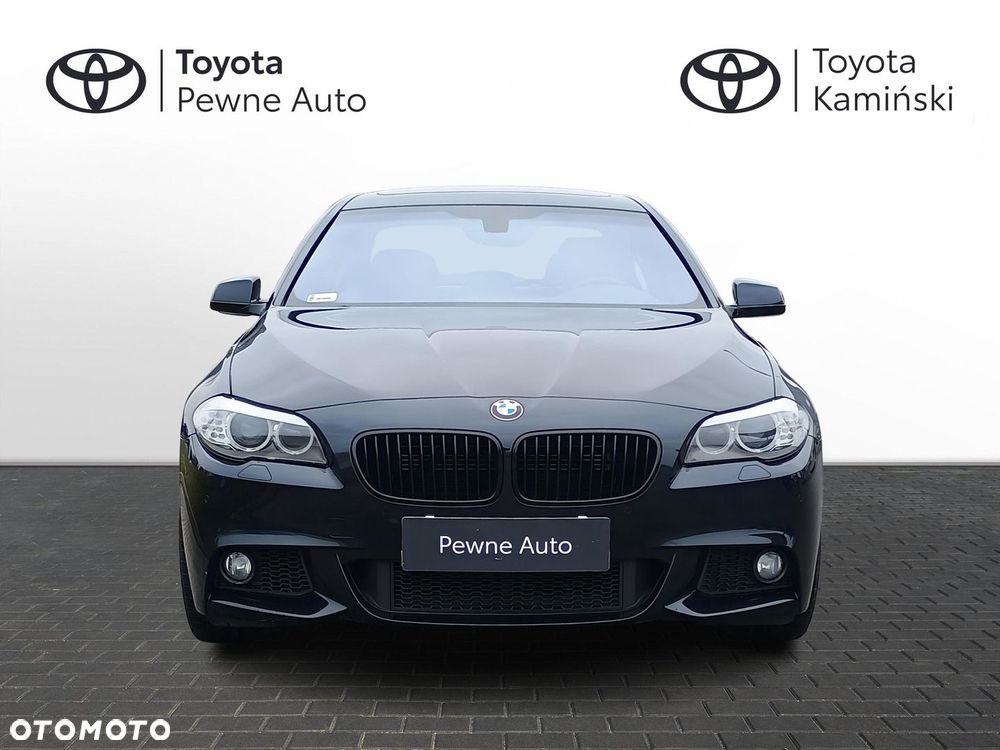 BMW Seria 5 550i xDrive - 8