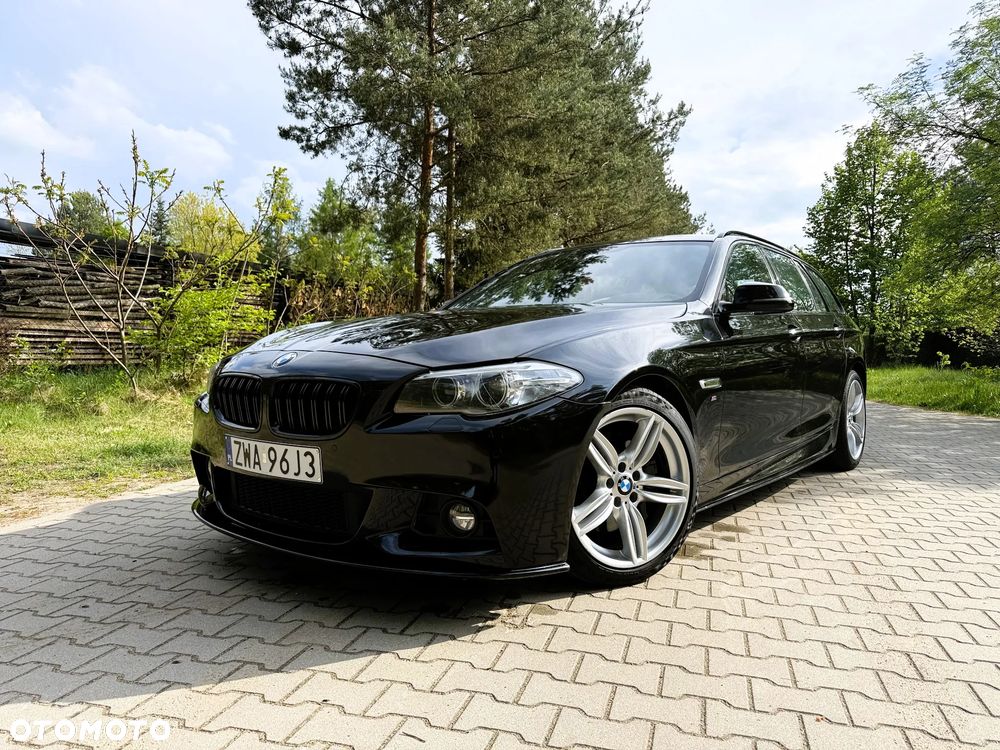 BMW Seria 5 525d Sport-Aut Luxury Line - 2