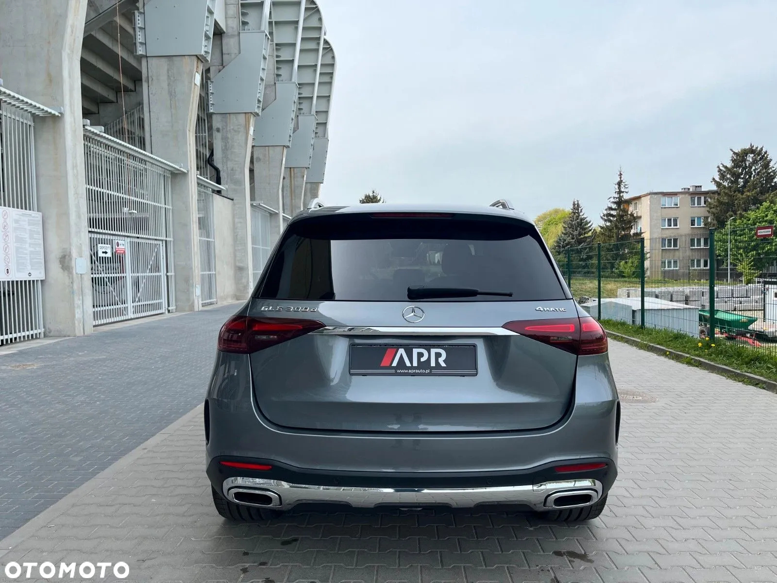 Mercedes-Benz GLE 300 d 4-Matic - 4