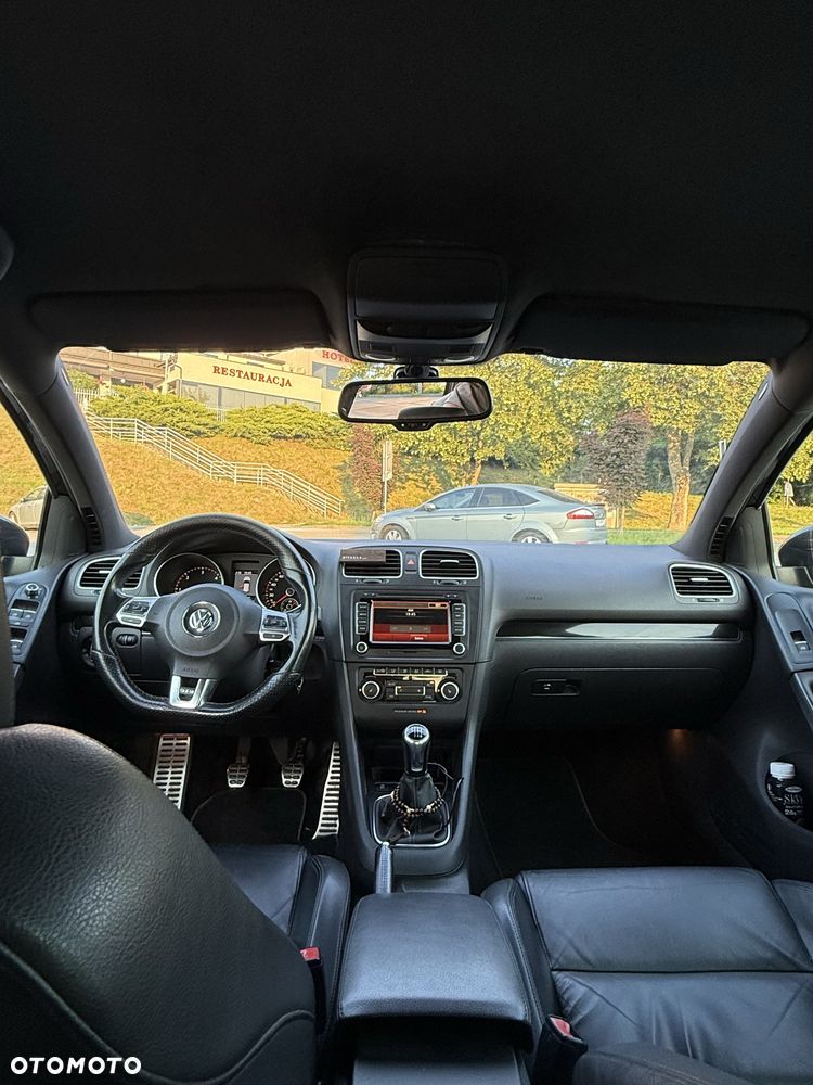 Volkswagen Golf - 5