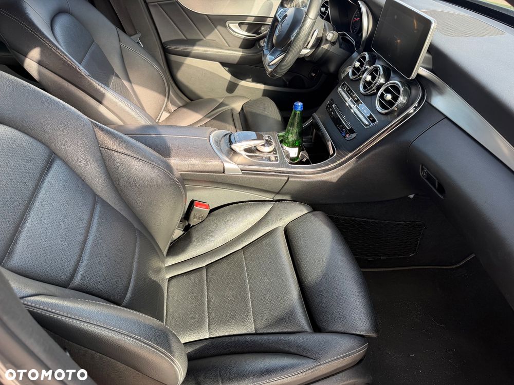 Mercedes-Benz Klasa C 350 e - 16