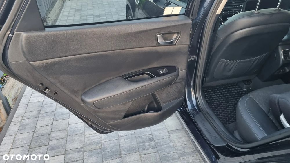 Kia Optima 1.6 T-GDI L DCT - 13