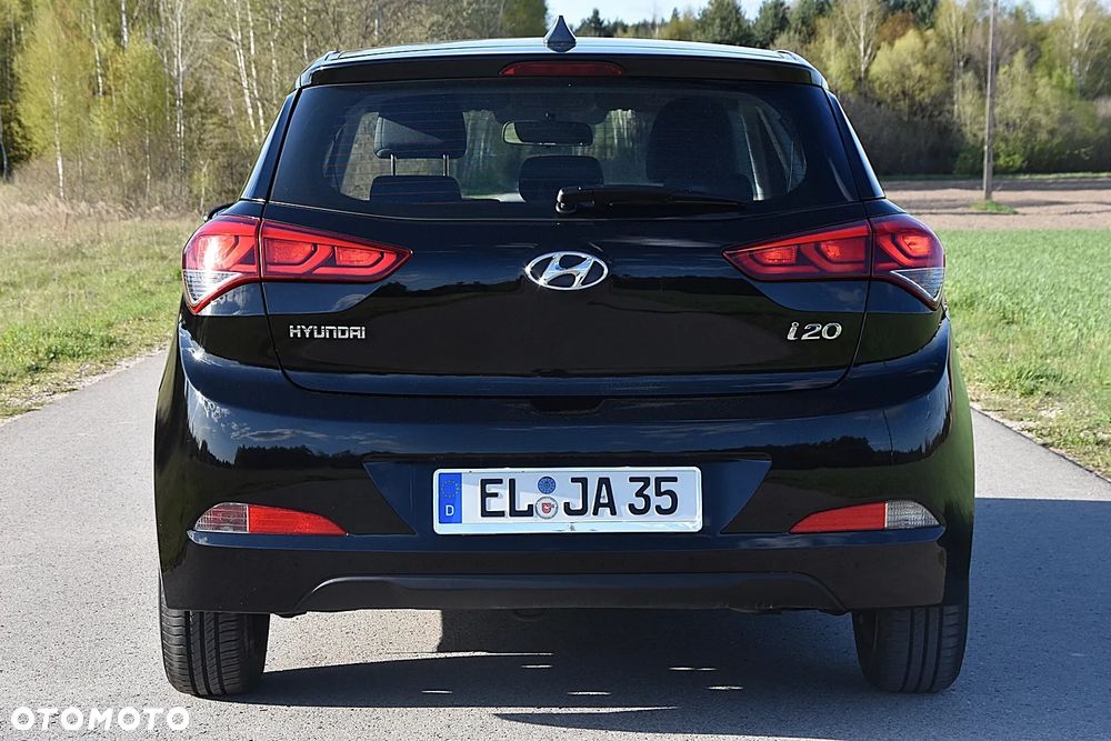Hyundai i20 1.25 Classic + - 6