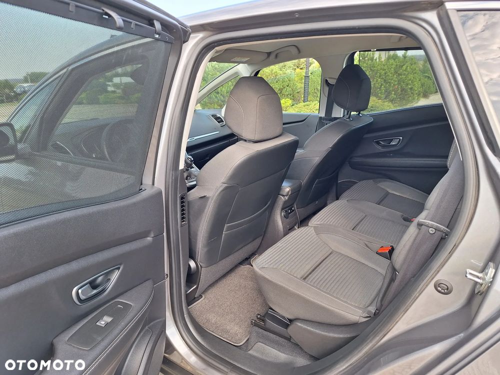 Renault Scenic BLUE dCi 120 BUSINESS EDITION - 14