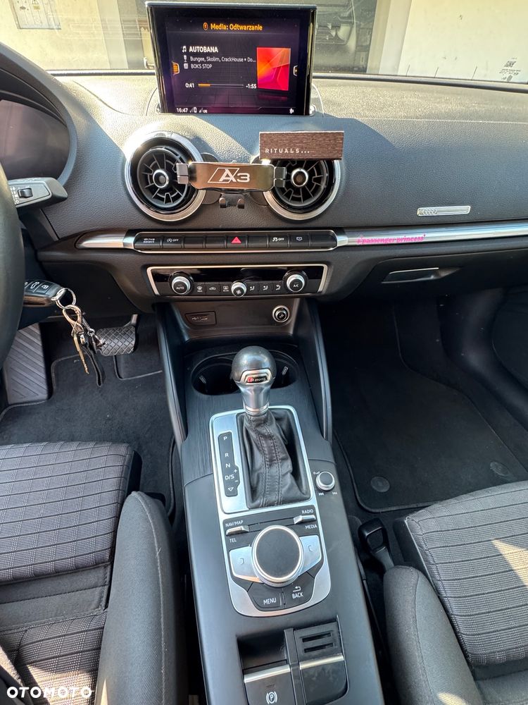 Audi A3 Sportback 1.6 TDI Sport S tronic - 5