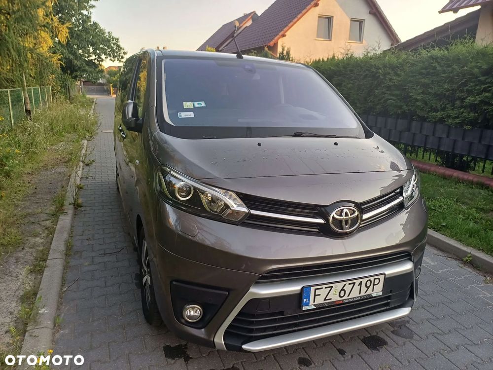 Toyota ProAce 2.0 D-4D Medium 2,7t Mobilny Life - 3