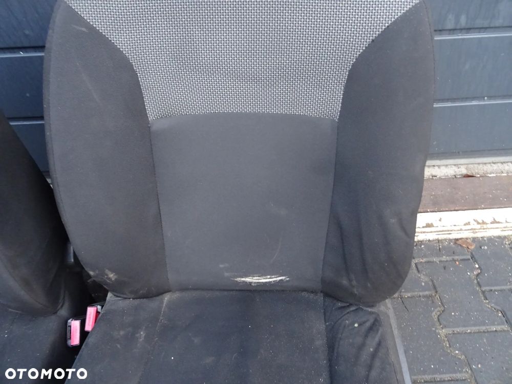 DACIA DOKKER FOTEL KIEROWCA + PASAZER L+P WYKLADZINA STYROPIAN WYSYLKA  CZESCI ROZNE - 3
