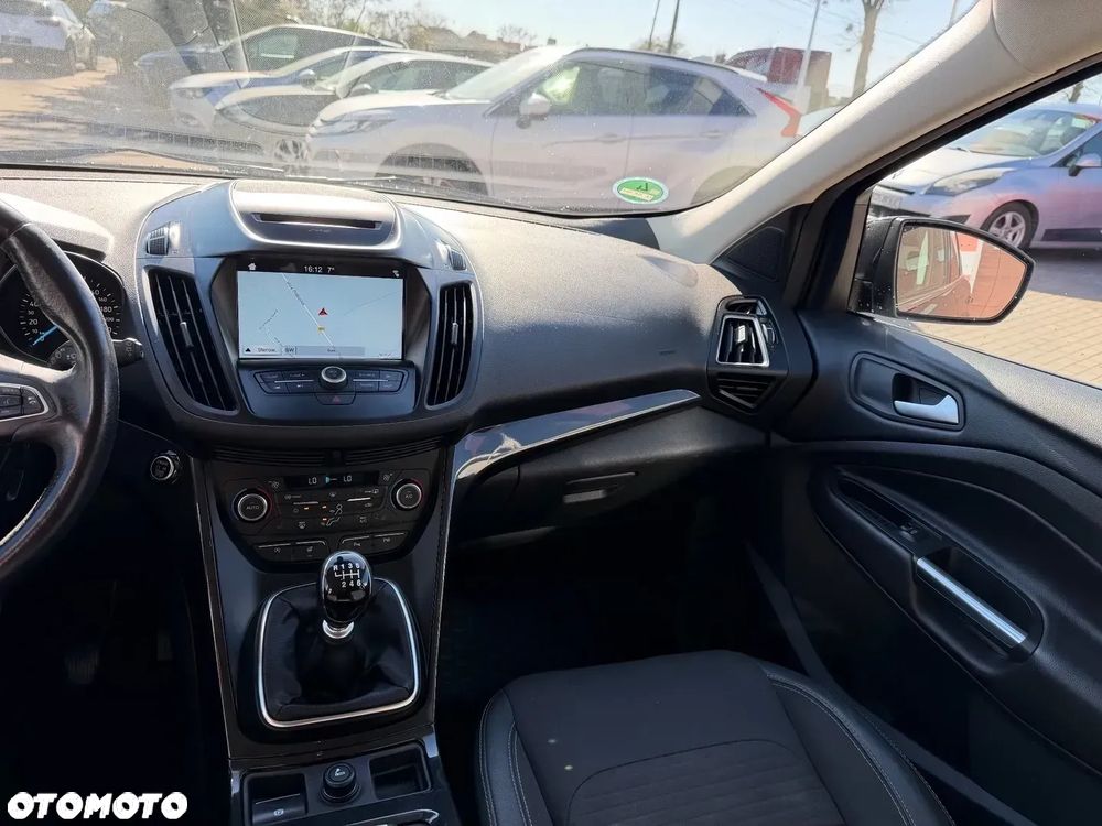 Ford Kuga 2.0 TDCi 4x2 Titanium - 20