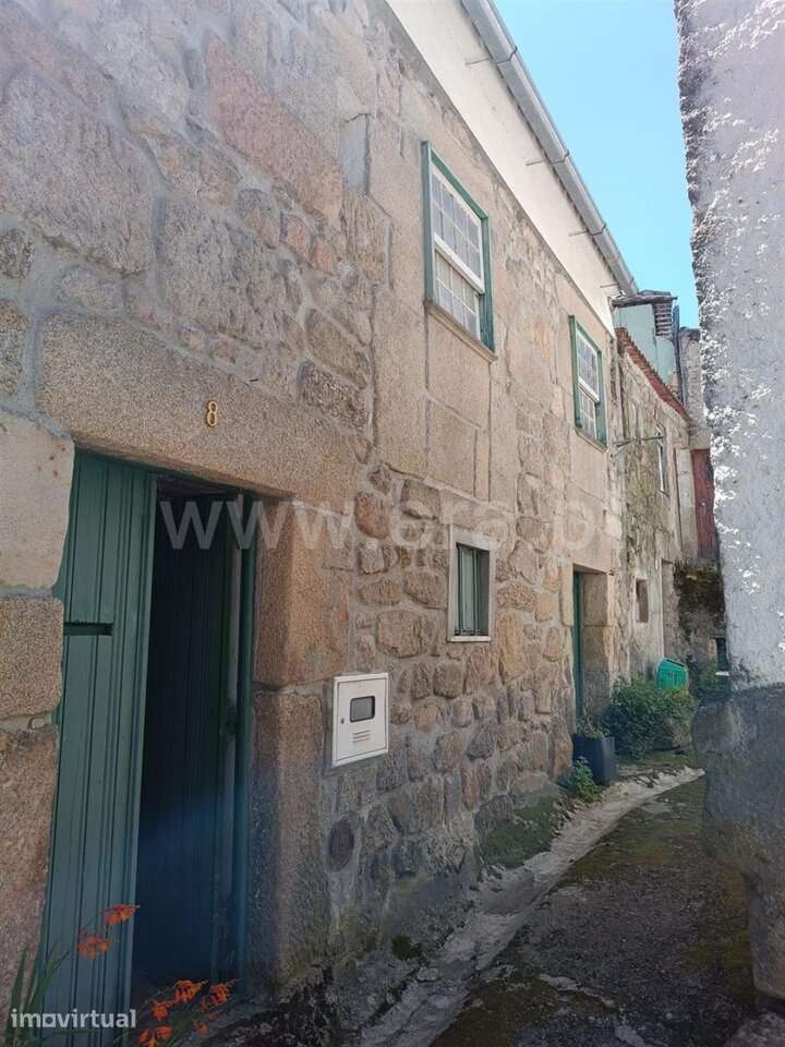 Moradia T3 / Gouveia, Paços da Serra - Grande imagem: 2/14