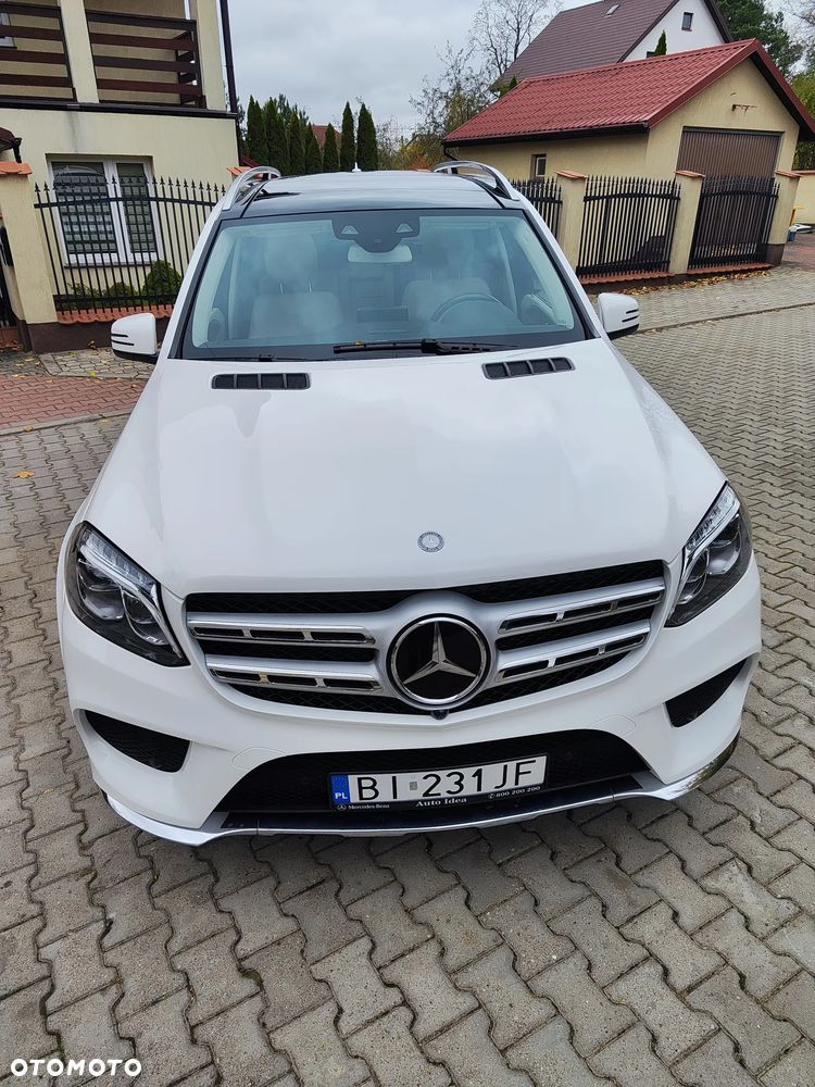 Mercedes-Benz GLS - 2
