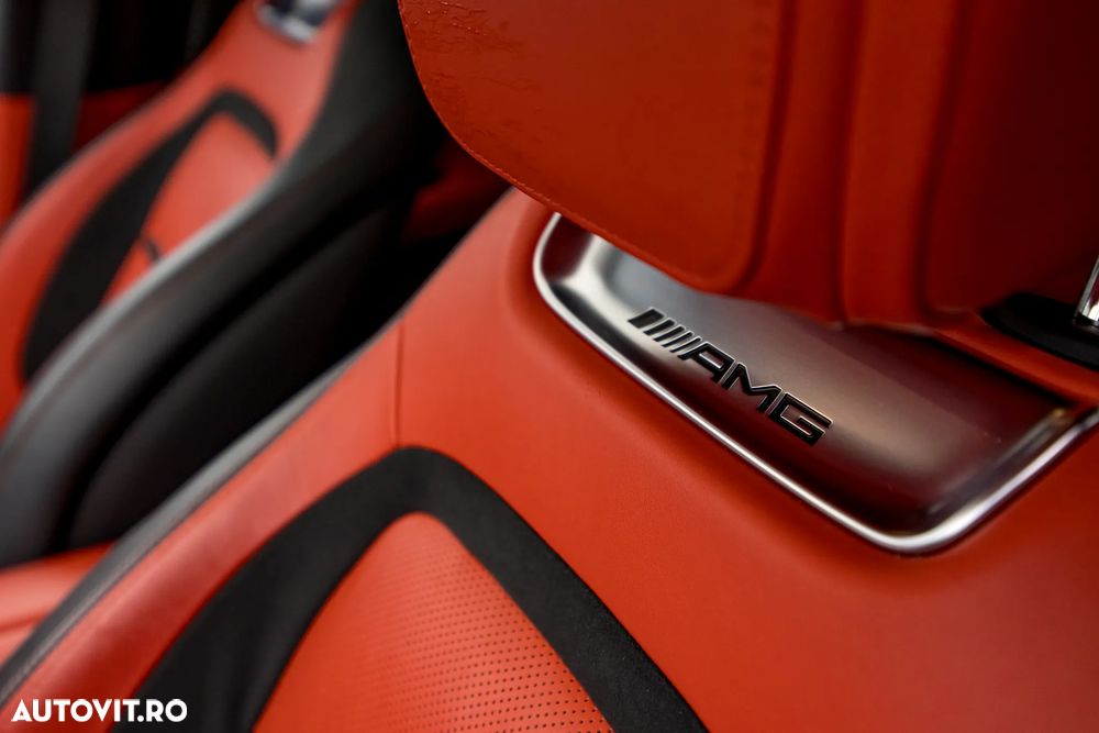 Mercedes-Benz AMG GT 4-door Coupe 43 4Matic+ - 30