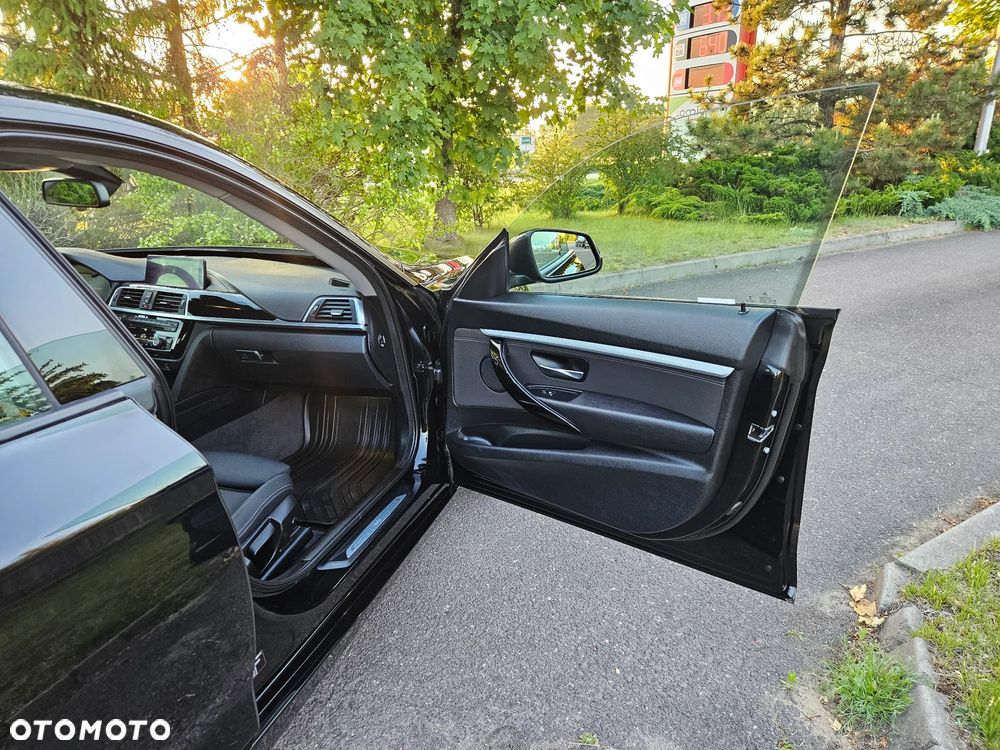 BMW 3GT 320i GPF xDrive Advantage sport - 32