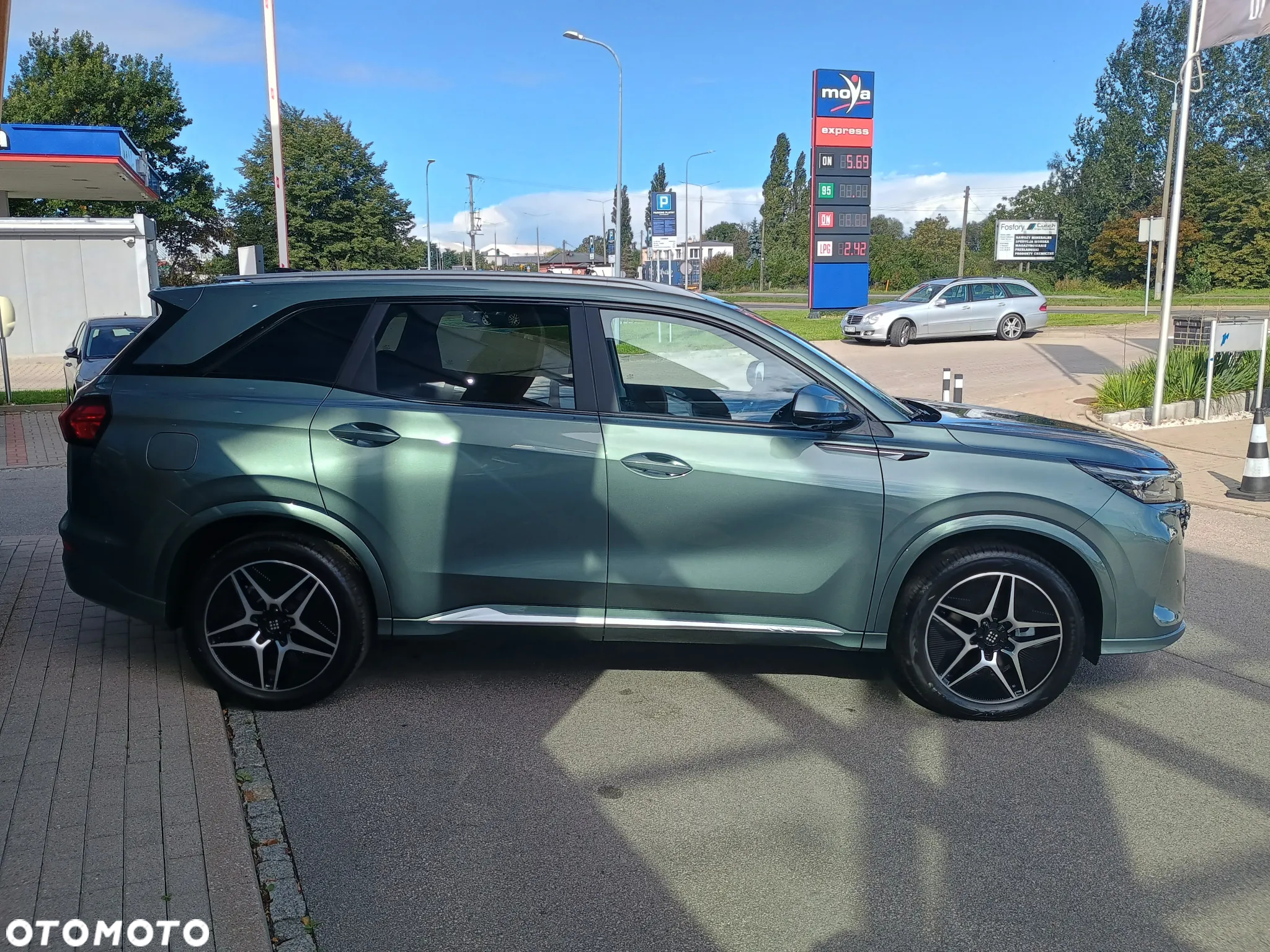 DFSK e5 1.5 PHEV Prestige E-CVT - 7