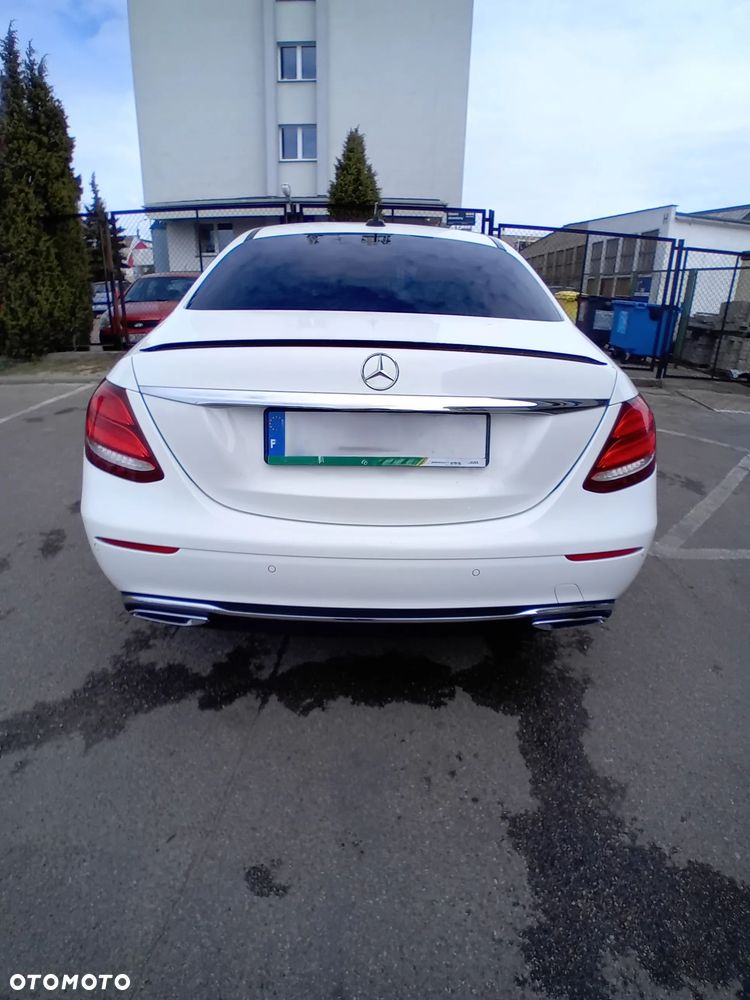 Mercedes-Benz Klasa E - 4