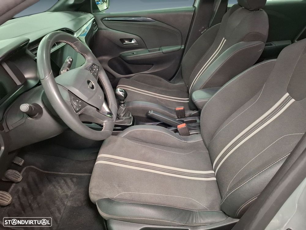 Opel Corsa 1.2 T GS - 11