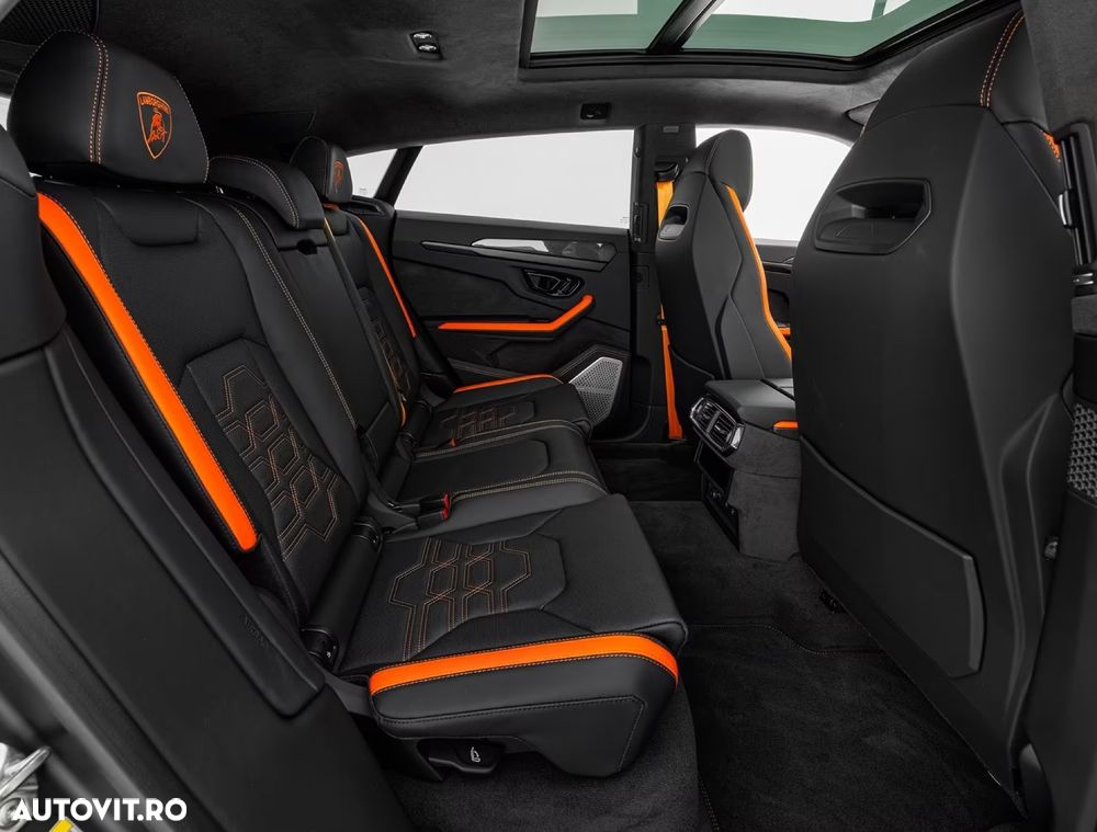 Lamborghini URUS - 7