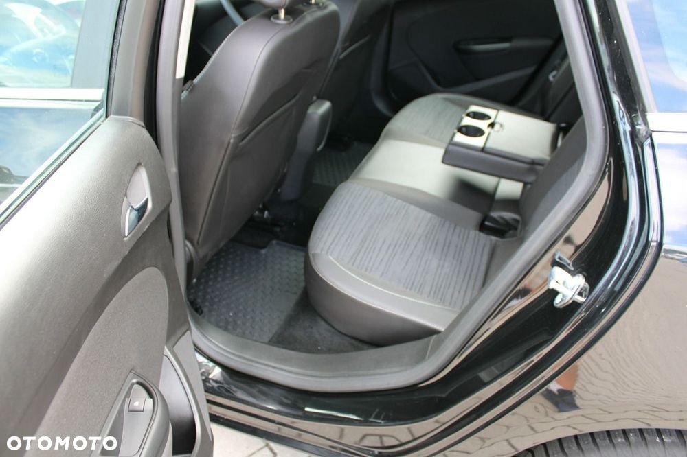 Opel Astra 1.6 Active - 27