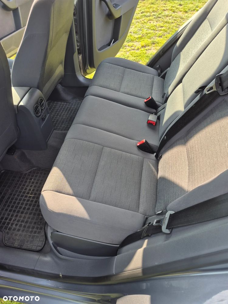 Volkswagen Golf 1.9 TDI 4Mot Comfortline - 15