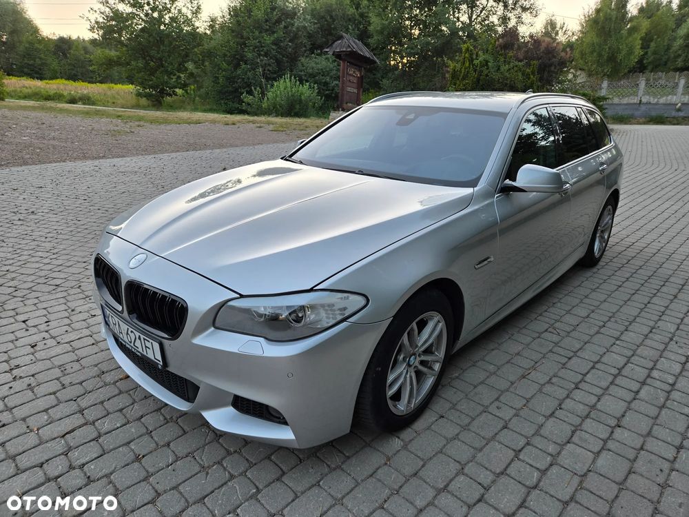 BMW Seria 5 530d xDrive Sport-Aut Luxury Line - 1