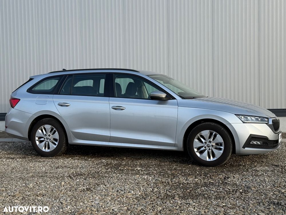 Skoda Octavia 2.0 TDI DSG Ambition - 10