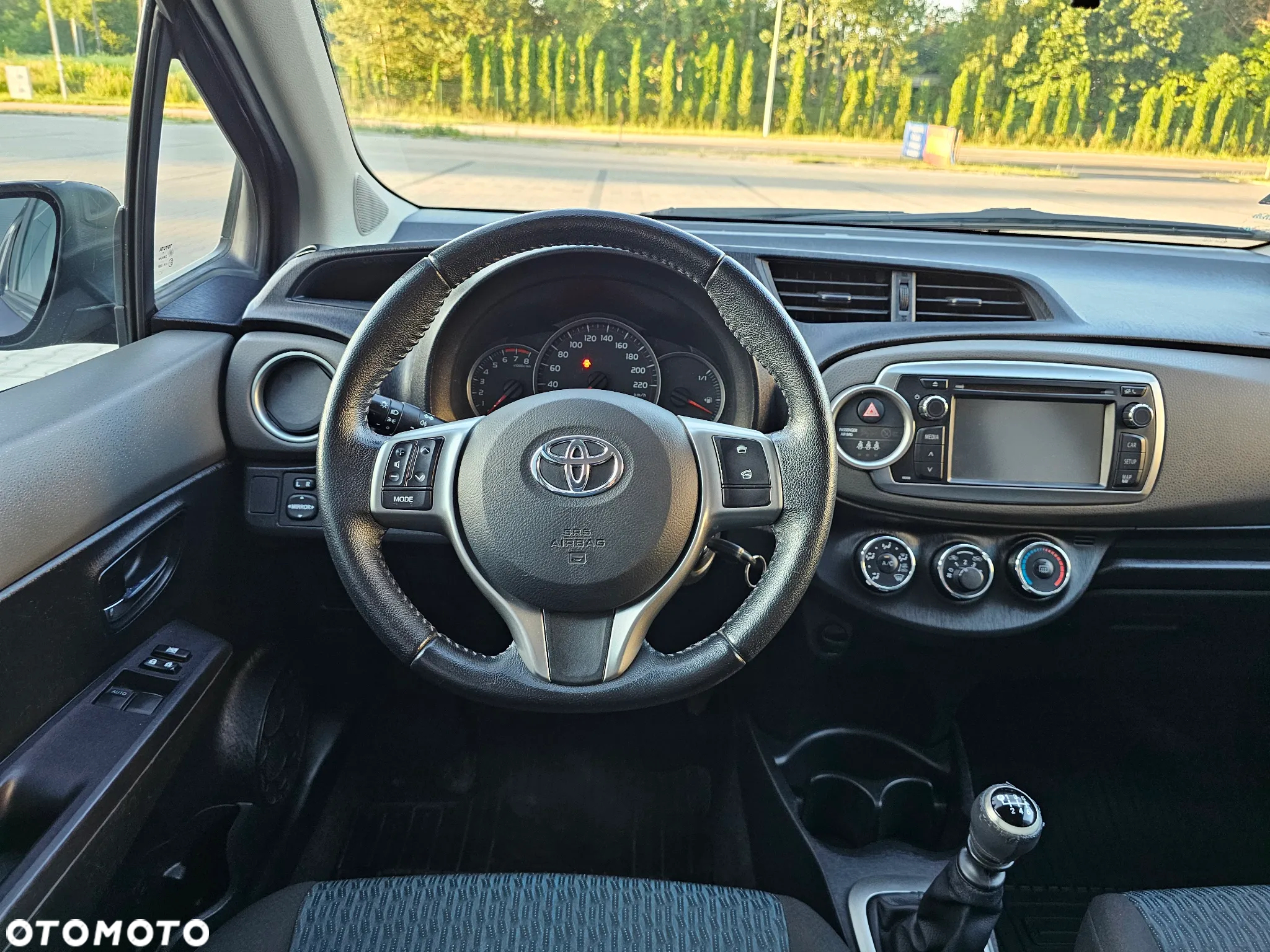 Toyota Yaris - 28