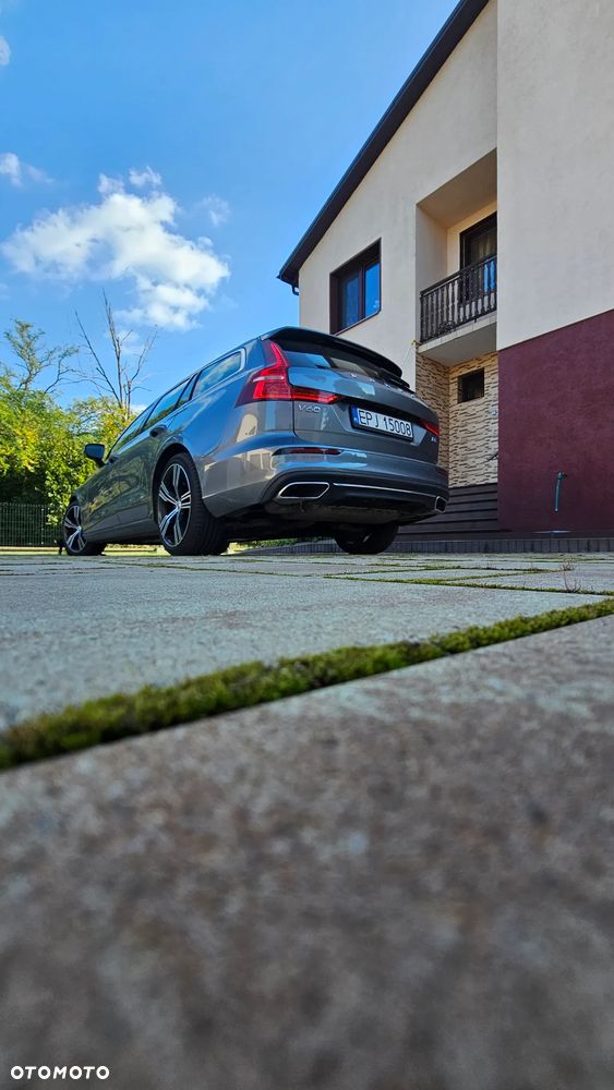 Volvo V60 D3 Momentum Pro - 4