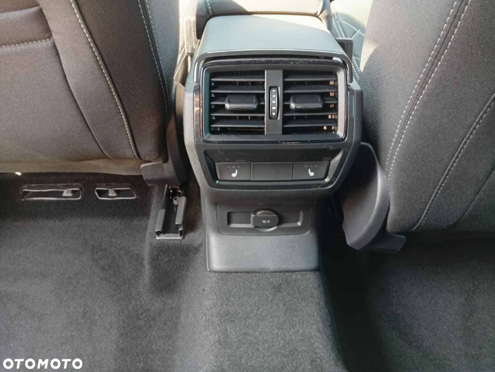 Skoda Karoq - 22
