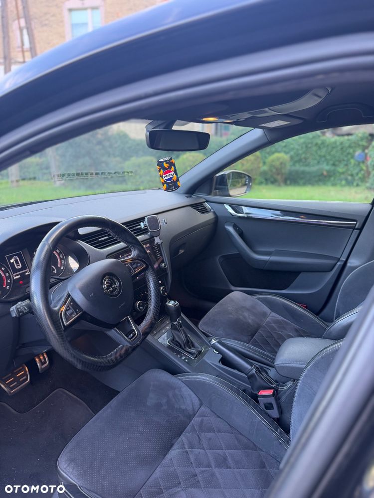 Skoda Octavia 2.0 TDI RS DSG EU6 - 25