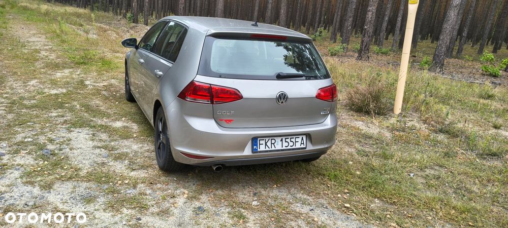 Volkswagen Golf - 3