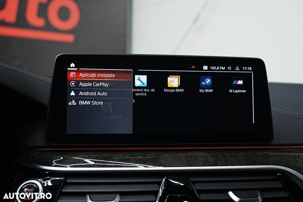 BMW Seria 5 530i Aut. Luxury Line - 32