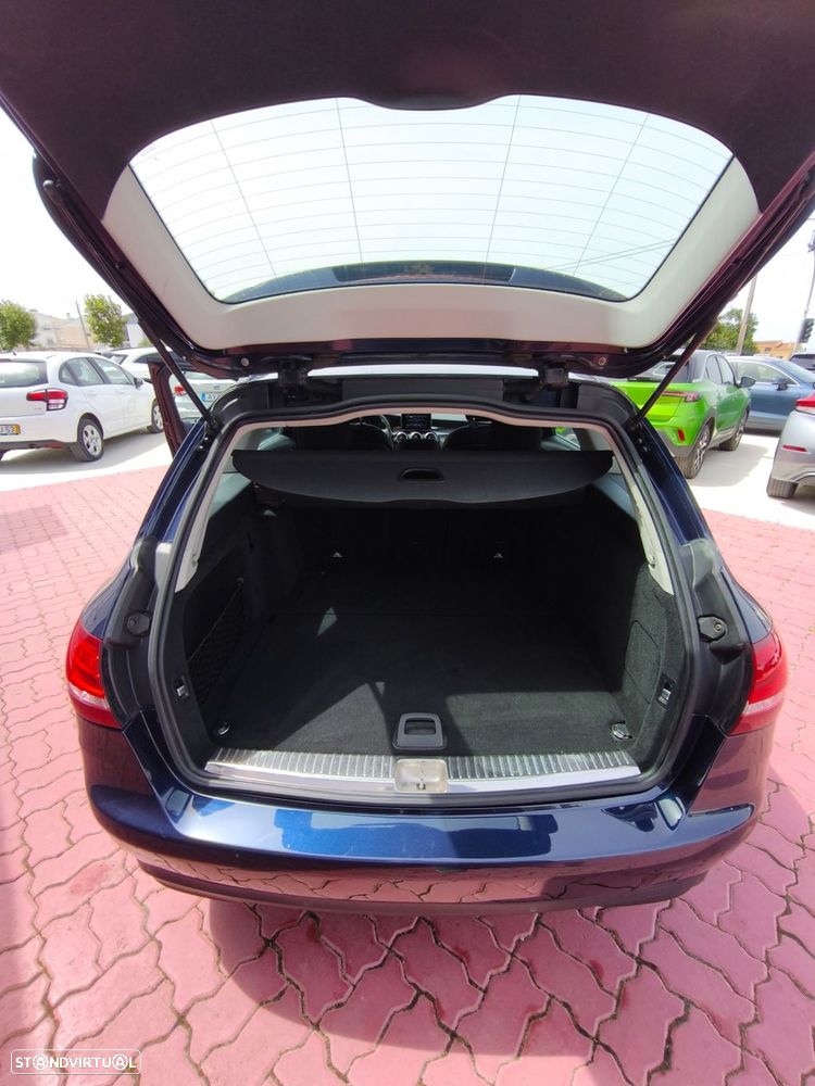 Mercedes-Benz C 220 d Avantgarde Aut. - 22