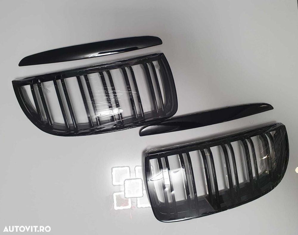 Nari duble , grila grile capota pentru Bmw E90 non facelift - 1