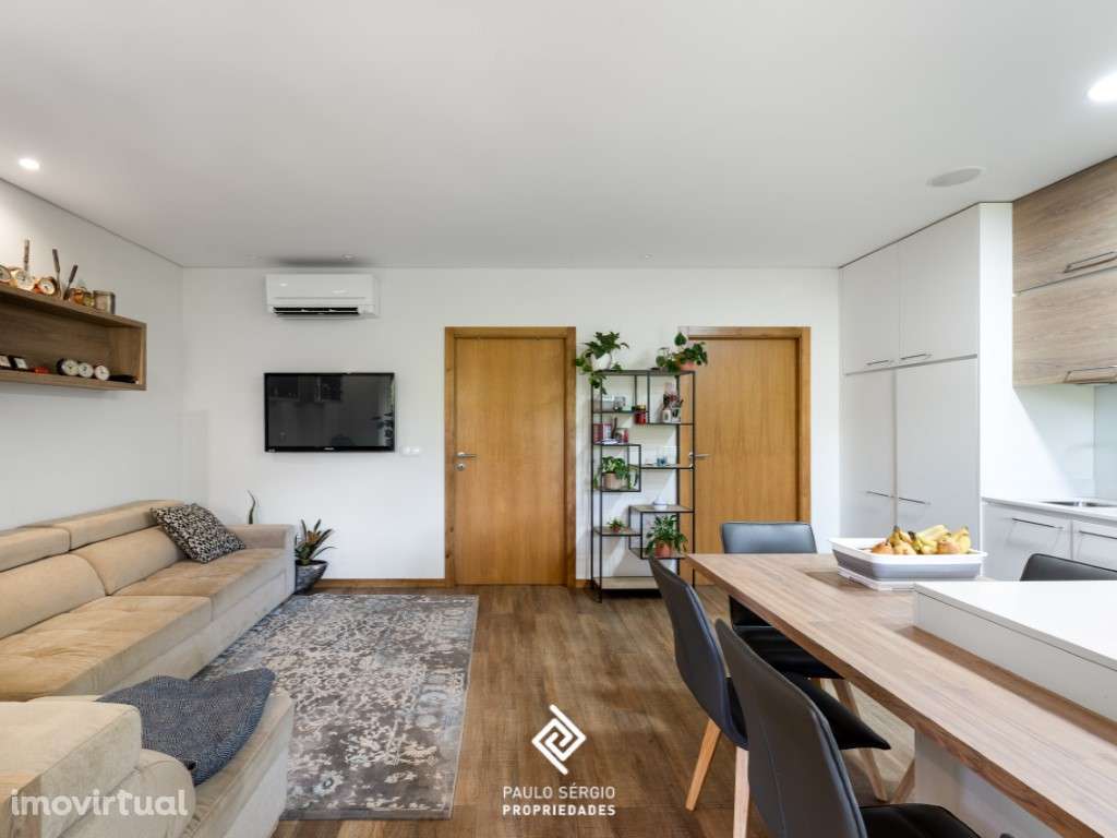 Vende-se Moradia em Castelo de Paiva com 1100m² de terreno - Grande imagem: 4/31