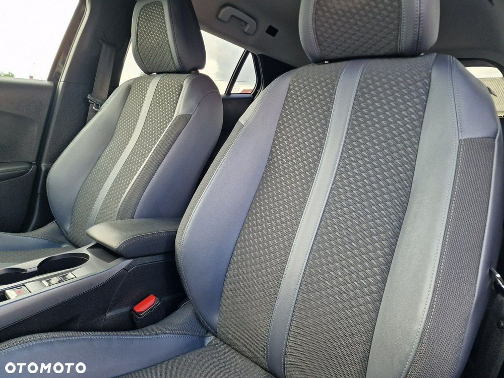 Peugeot 2008 1.2 Pure Tech GPF Allure S&S - 20