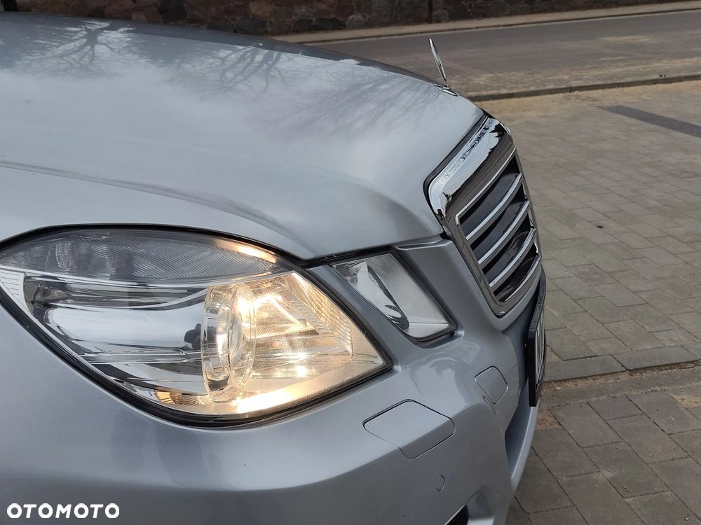 Mercedes-Benz Klasa E 200 CDI DPF BlueEFFICIENCY Automatik Avantgarde - 11