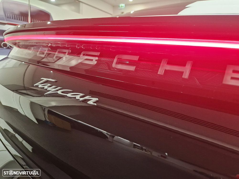 Porsche Taycan Standard - 5