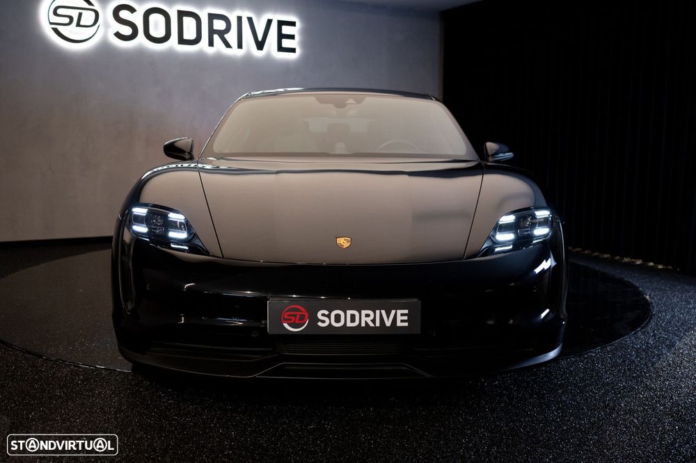 Porsche Taycan 4S Bateria Performance Plus - 11