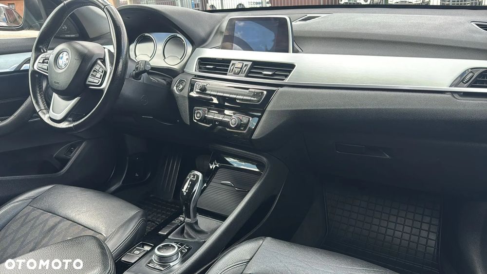 BMW X1 sDrive18d xLine sport - 14